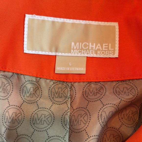 MICHAEL MICHAEL KORS Poppy Trench Coat. Size L. NEW. Never worn. - Picture 2 of 8